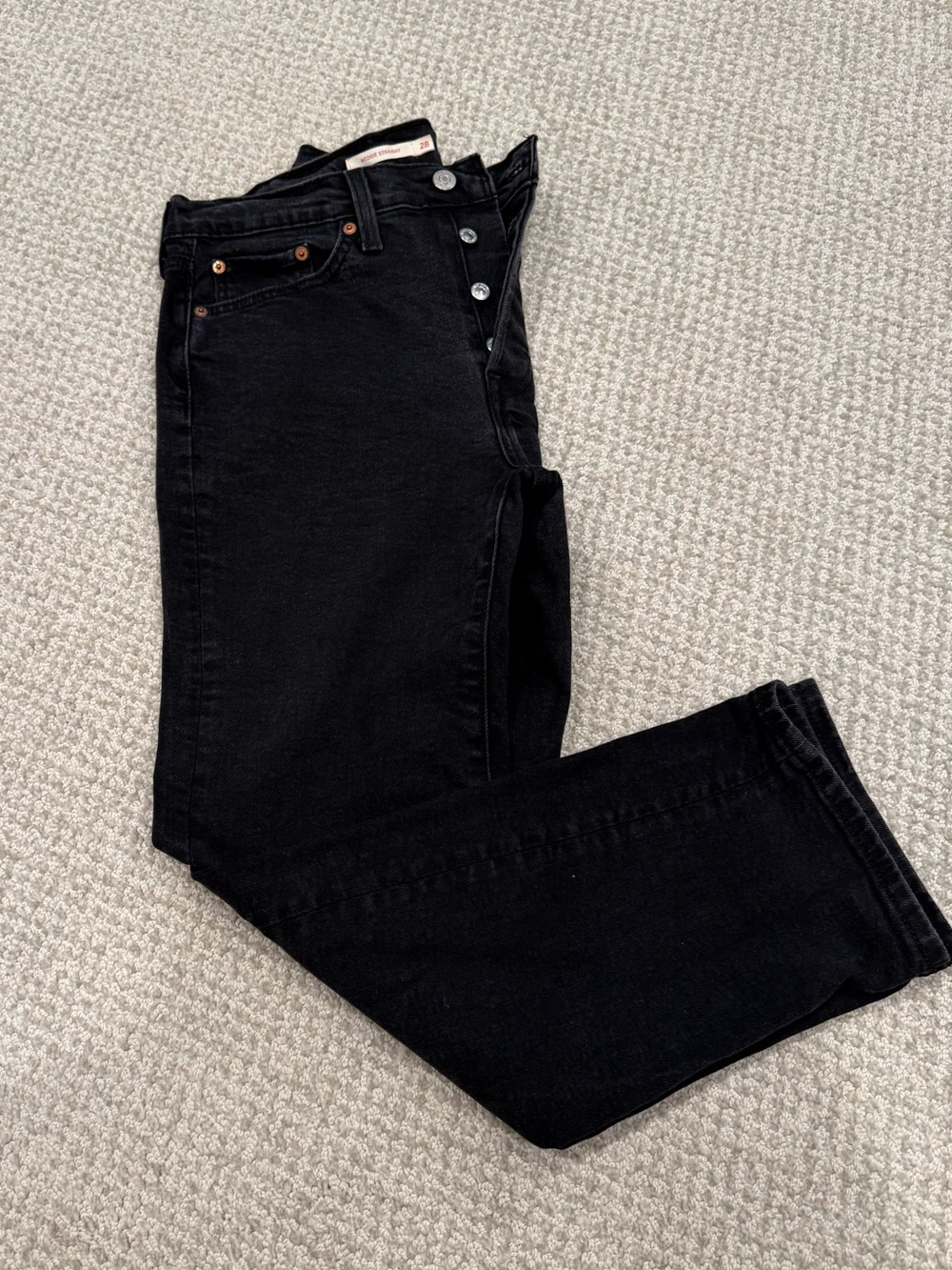 Levi's Women's Wedgie Black Jeans size 28